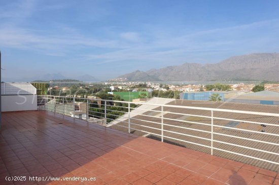 Apartamento en venta en Beniarbeig (Alicante)