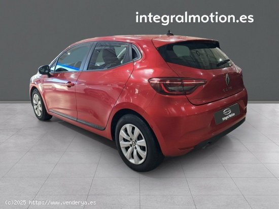 Renault Clio Business TCe 67 kW (90CV) - Santiago de Compostela