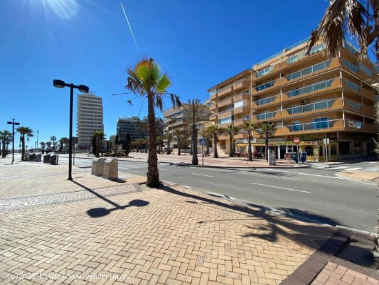  Piso en venta en Fuengirola (Málaga) 