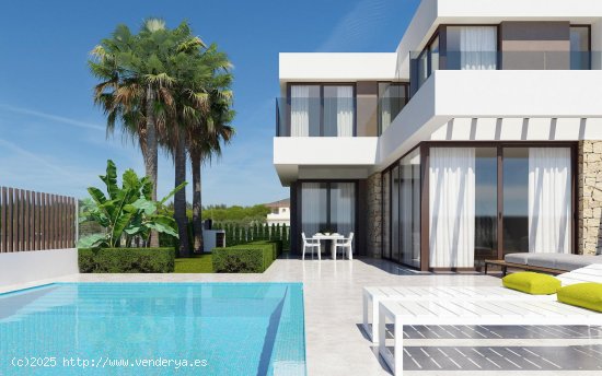 Villa en venta a estrenar en Finestrat (Alicante)