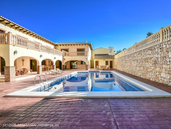 Finca en venta en Moraira (Alicante)