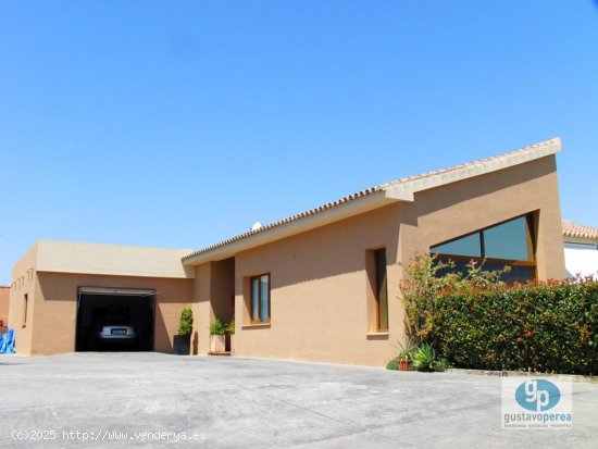 Villa en venta en Alhaurín de la Torre (Málaga)