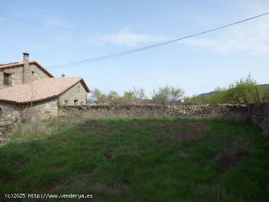 Parcela en venta en Aínsa-Sobrarbe (Huesca)