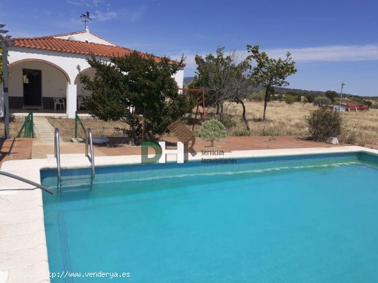  Casa en venta en Alcuéscar (Cáceres) 