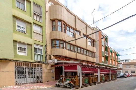 Edificio en venta en Torrevieja (Alicante)