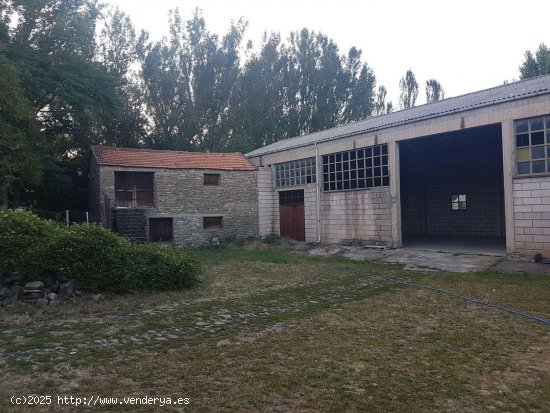 Parcela en venta en Sabiñánigo (Huesca)