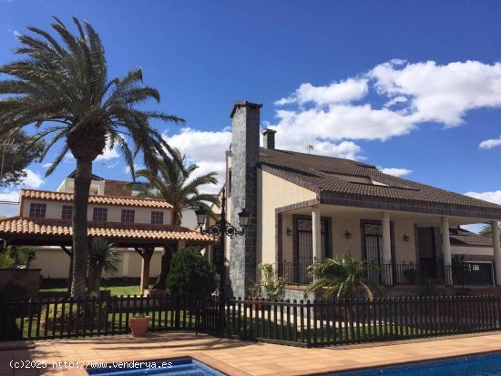 Chalet en venta en Orihuela (Alicante)