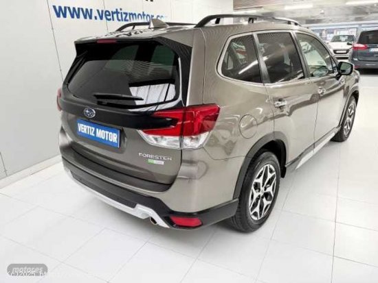 Subaru Forester 2.0i Hybrid Executive Plus CVT de 2021 con 61.000 Km por 31.300 EUR. en Guipuzcoa