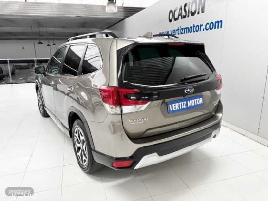 Subaru Forester 2.0i Hybrid Executive Plus CVT de 2021 con 61.000 Km por 31.300 EUR. en Guipuzcoa