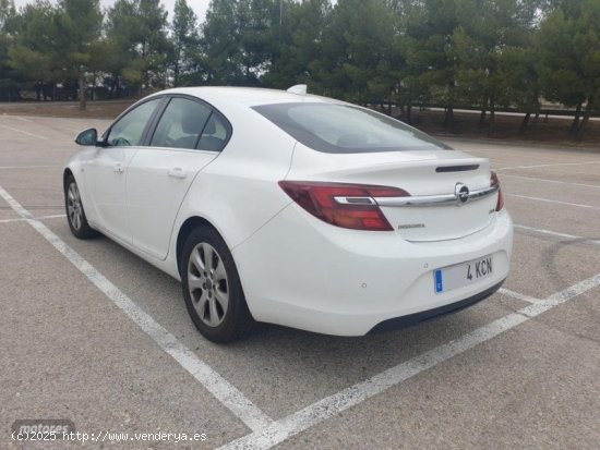 Opel Insignia 1.6CDTI Start&Stop ecoFLEX 136cv. Selective. de 2017 con 131.128 Km por 12.490 EUR. en