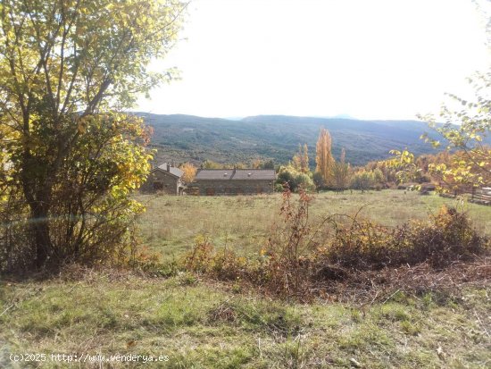 Parcela en venta en Sabiñánigo (Huesca)