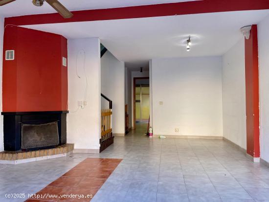 DUPLEX CON PATIO Y BUHARDILLA - MURCIA