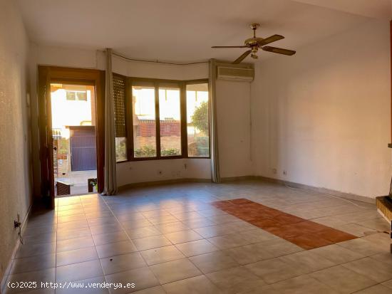 DUPLEX CON PATIO Y BUHARDILLA - MURCIA