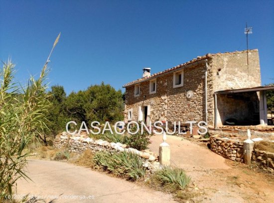  Chalet en venta en Atzeneta del Maestrat (Castellón) 