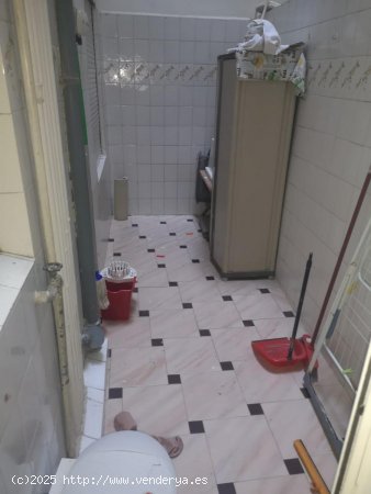 Piso en venta en Alicante (Alicante)