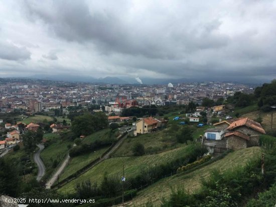 Parcela en venta en Oviedo (Asturias)