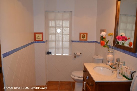 Casa en venta en Alcoleja (Alicante)