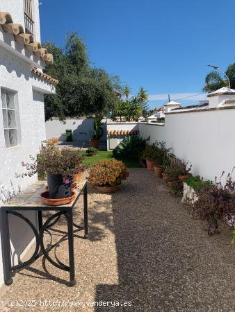 APARTAMENTO EN LA JARA EN ALQUILER VACACIONAL - CADIZ