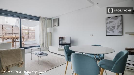 Apartamento de 2 dormitorios en alquiler en Madrid - MADRID