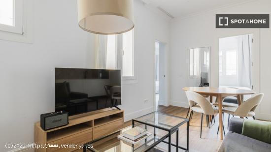 Apartamento de 3 habitaciones en alquiler en Madrid - MADRID