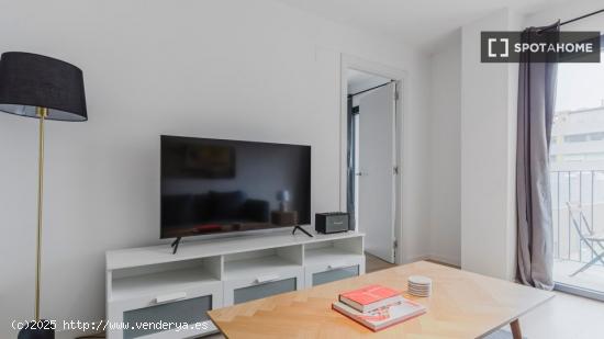 Apartamento de 2 dormitorios en alquiler en Barcelona - BARCELONA