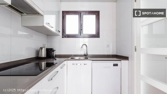 Apartamento de 2 dormitorios en alquiler en Barcelona - BARCELONA