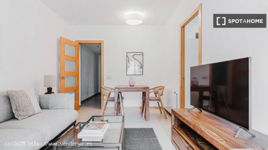 Apartamento de 2 dormitorios en alquiler en Barcelona - BARCELONA