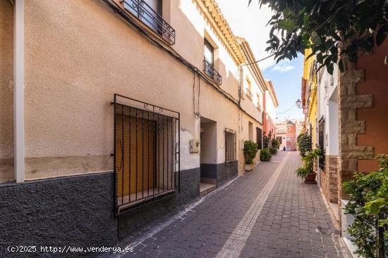  Vivienda de dos plantas en el casco antiguo de Pliego - MURCIA 