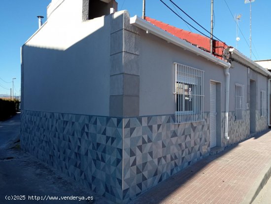 Casa en venta en Catral (Alicante)