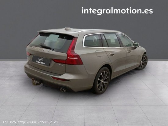 Volvo V60 2.0 D3 Momentum Pro - TRANSITO