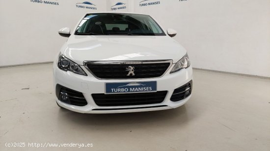 Peugeot 308 5P Style BlueHDi 100 S&S 6 Vel. MAN - QUART DE POBLET