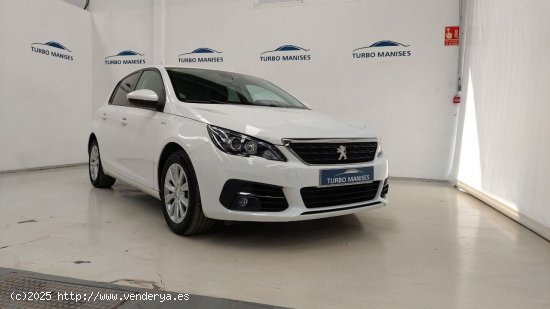 Peugeot 308 5P Style BlueHDi 100 S&S 6 Vel. MAN - QUART DE POBLET