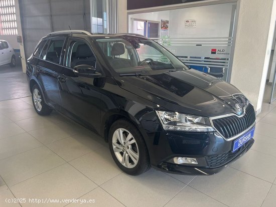 Skoda Fabia   Combi 1.0 TSI 81KW 110cv Ambition Plus - 