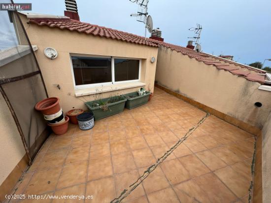 ¡¡ CASA EN VILANOVA I LA GELTRÚ - ZONA LA COLLADA !! - BARCELONA