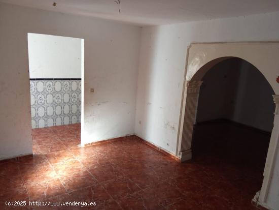 CASA A LA VENTA SAN MARCIAL - BADAJOZ