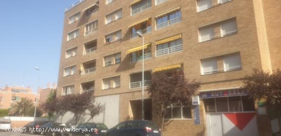  VIVIENDA FAMILIAR EN VENTA EN LA  ZONA  MAS SOLICITADA  DE HUESCA (OLIVOS) - HUESCA 