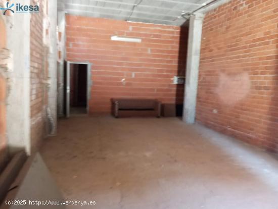 Venta de Local en Monesterio (Badajoz) - BADAJOZ