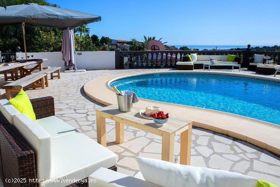 Villa en venta en Moraira (Alicante)