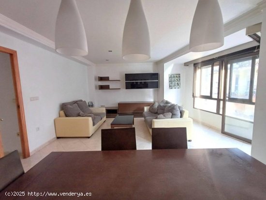 Apartamento en venta en Oliva (Valencia)