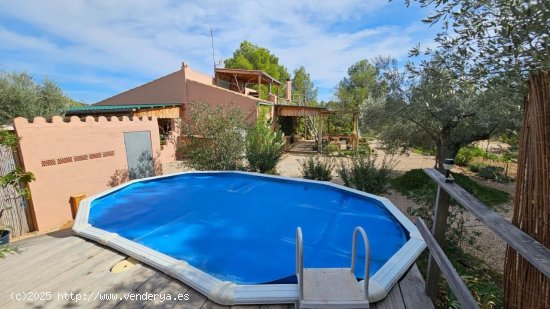 Finca en venta en Tivissa (Tarragona)