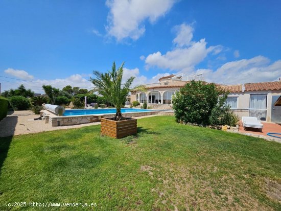 Villa en venta en L Ametlla de Mar (Tarragona)