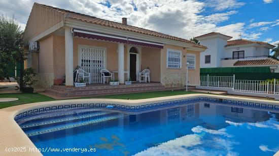 SE VENDE CHALET EN LA ALCAYNA - MURCIA