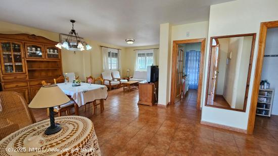 SE VENDE CHALET EN LA ALCAYNA - MURCIA