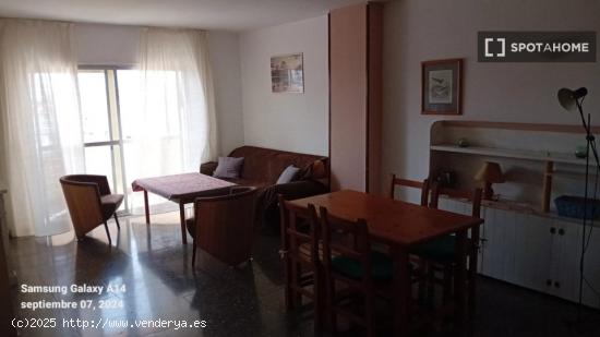 Habitación en piso compartido en Palma - BALEARES