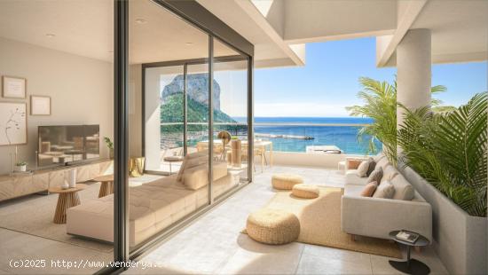 ÁTICOS DE LUJO DE OBRA NUEVA CON VISTAS AL MAR EN CALPE - ALICANTE