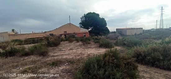 TERRENO URBANIZABLE  EN LLANO DE SAN JOSE - ALICANTE