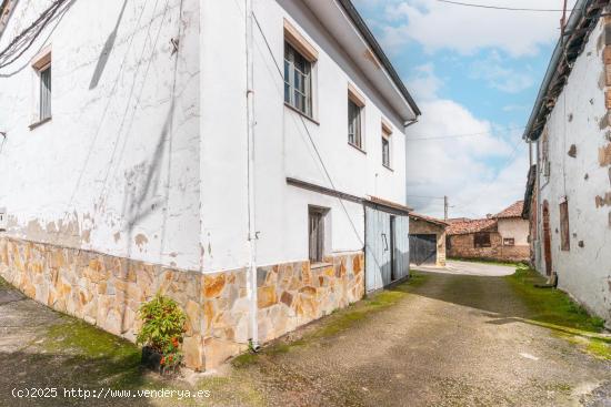 CASA EN VENTA EN SANTA BARBARA, SAN MARTIN DEL REY AURELIO - ASTURIAS