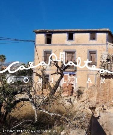 Se vende casa en Callosa d'En Sarria para reformar - ALICANTE