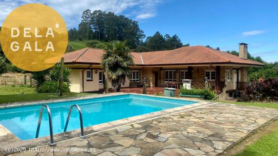 DELAGALA VENDE en EXCLUSIVA CHALET UNIFAMILIAR con PISCINA en BERANGO - VIZCAYA