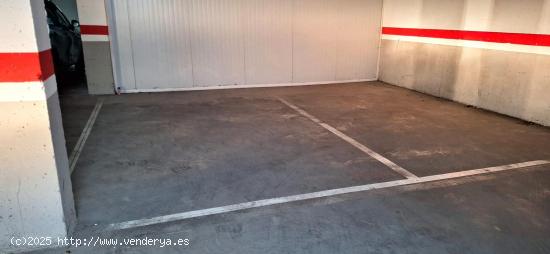 2 PLAZAS DE PARKING EN GEMELOS 22 BENIDORM - ALICANTE